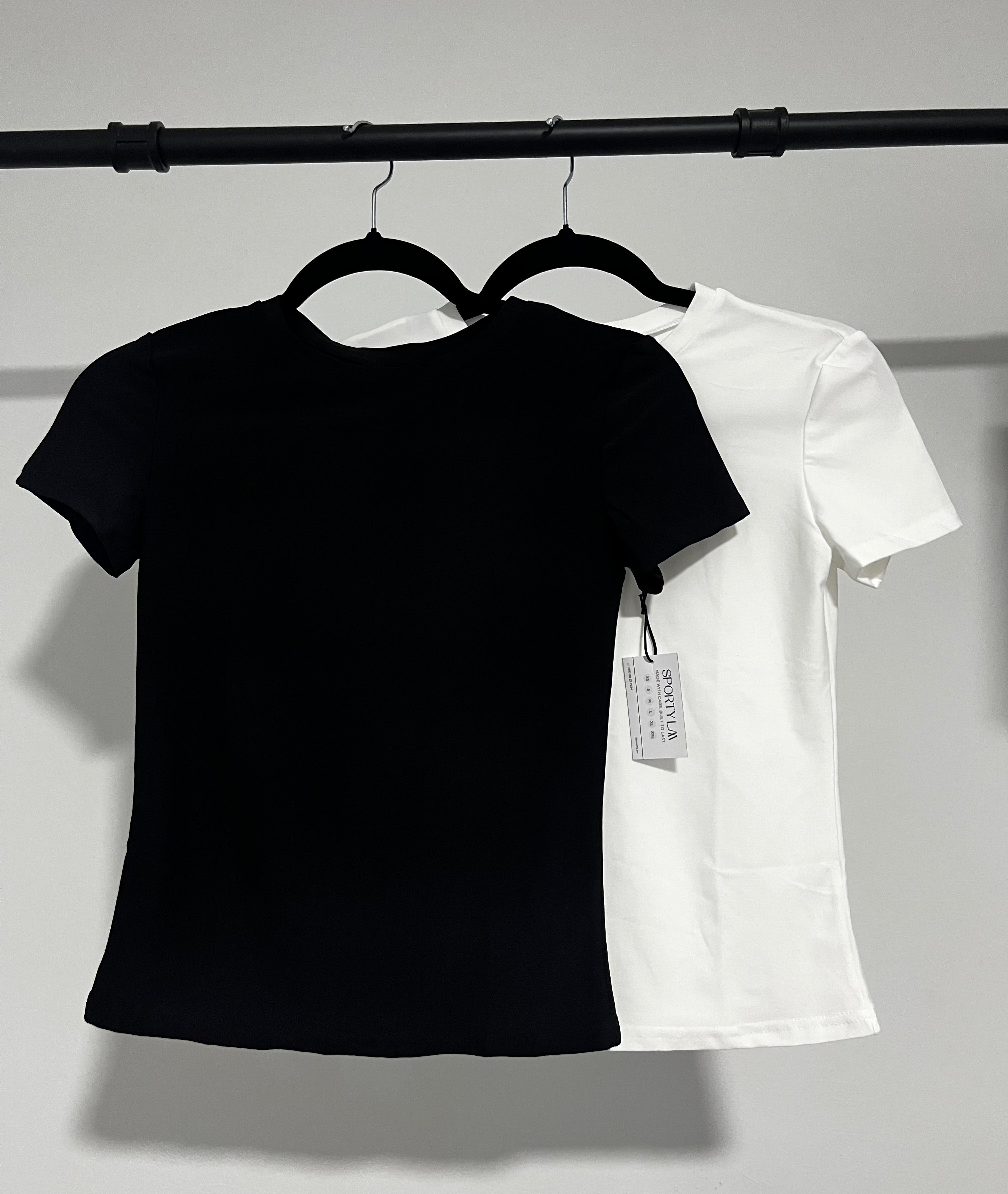 Blusa básica essential fit